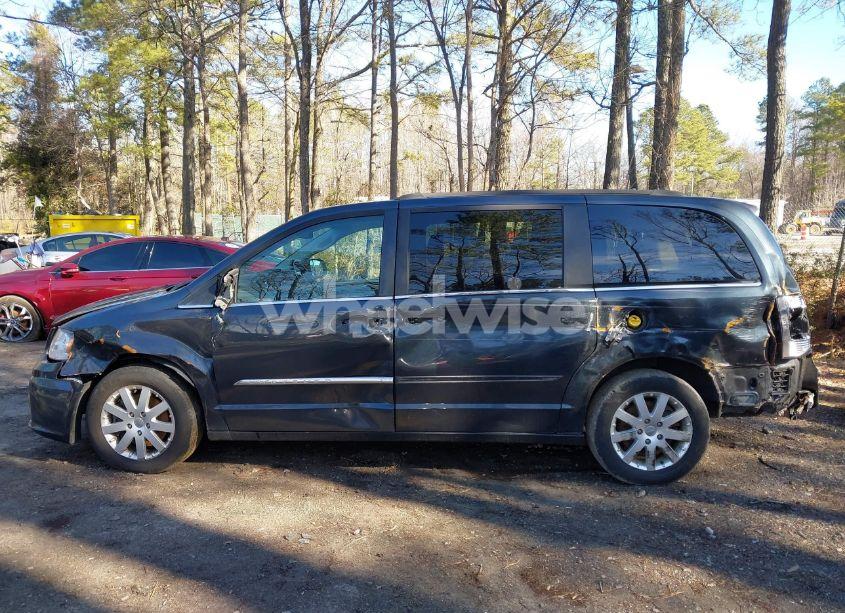 Photo 13 of 2013 Chrysler Town & COUNTRY TOURING (VIN 2C4RC1BG1DR720868)