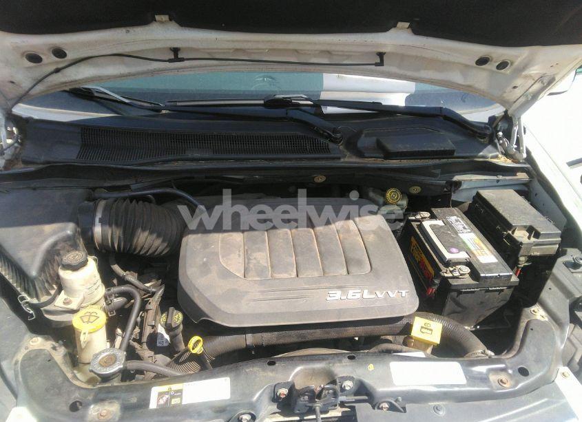 Photo 10 of 2013 Chrysler Town & COUNTRY TOURING (VIN 2C4RC1BG1DR721230)