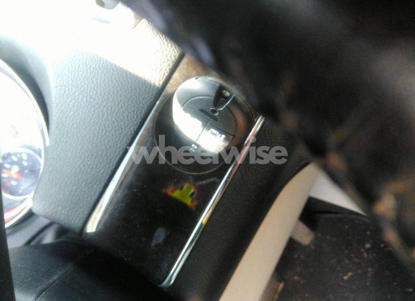 Photo 11 of 2013 Chrysler Town & COUNTRY TOURING (VIN 2C4RC1BG1DR721230)