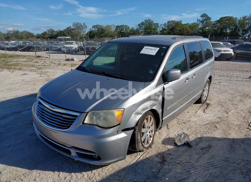Photo 6 of 2013 Chrysler Town & COUNTRY TOURING (VIN 2C4RC1BG1DR774400)