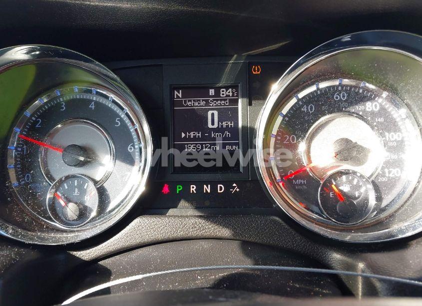 Photo 7 of 2013 Chrysler Town & COUNTRY TOURING (VIN 2C4RC1BG1DR774400)