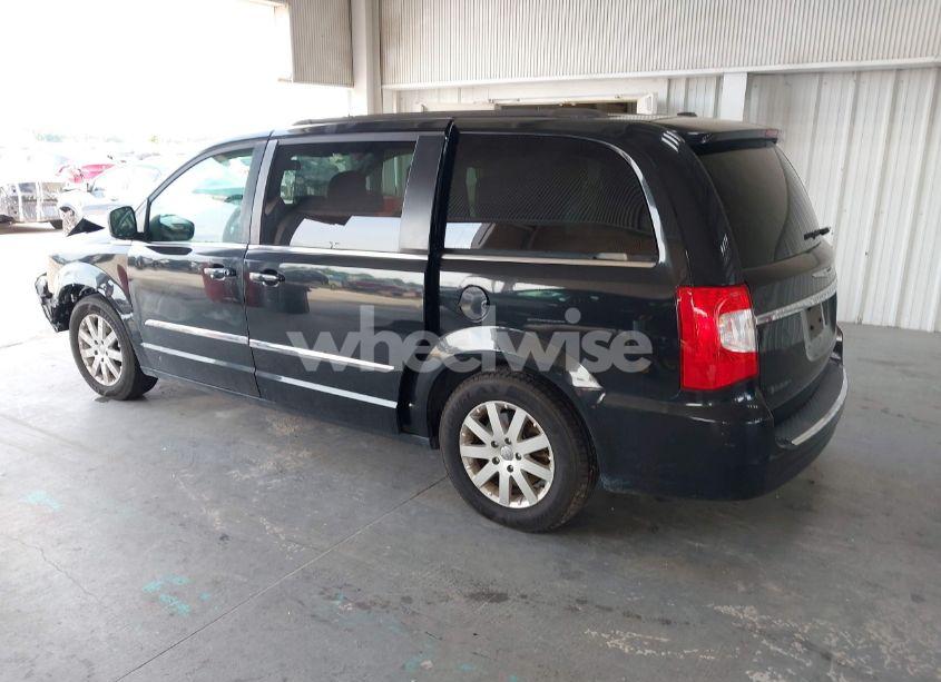 Photo 3 of 2013 Chrysler Town & COUNTRY TOURING (VIN 2C4RC1BG1DR810277)