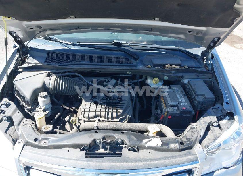 Photo 10 of 2014 Chrysler Town & COUNTRY TOURING (VIN 2C4RC1BG1ER216032)