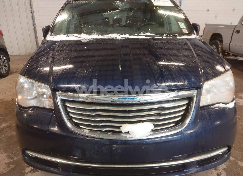 Photo 15 of 2014 Chrysler Town & COUNTRY TOURING (VIN 2C4RC1BG1ER231730)