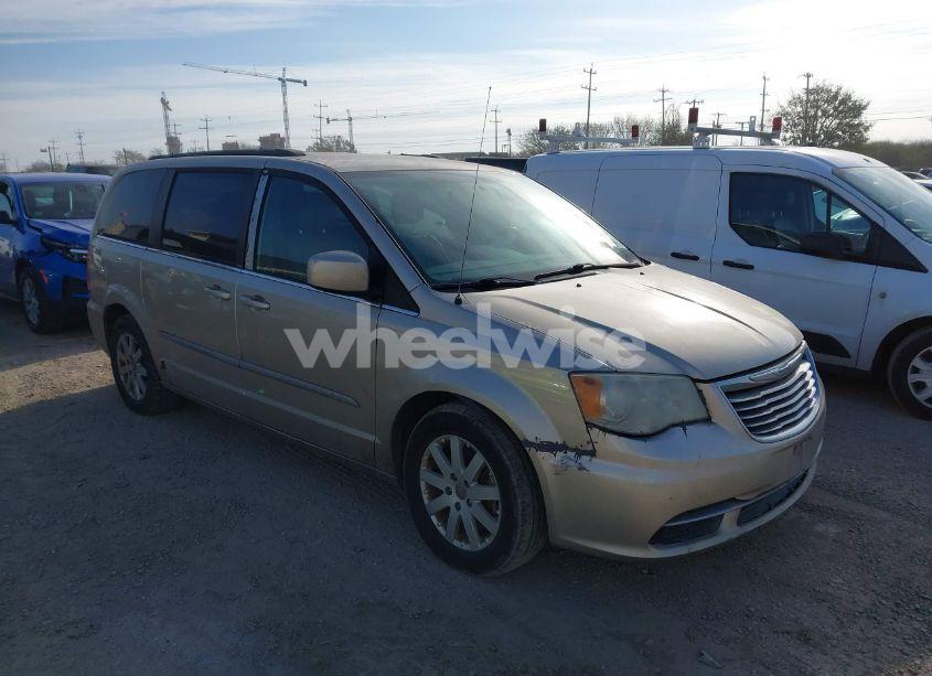2014 Chrysler Town & COUNTRY TOURING (VIN 2C4RC1BG1ER270138) main photo