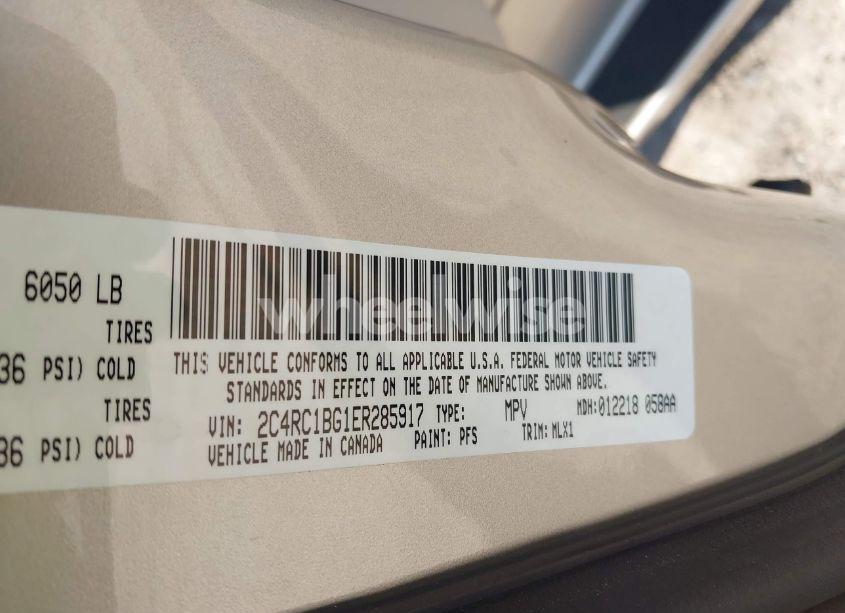 Photo 9 of 2014 Chrysler Town & COUNTRY TOURING (VIN 2C4RC1BG1ER285917)