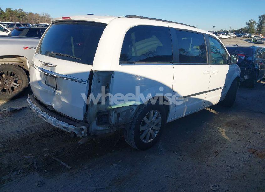 Photo 4 of 2014 Chrysler Town & COUNTRY TOURING (VIN 2C4RC1BG1ER338793)