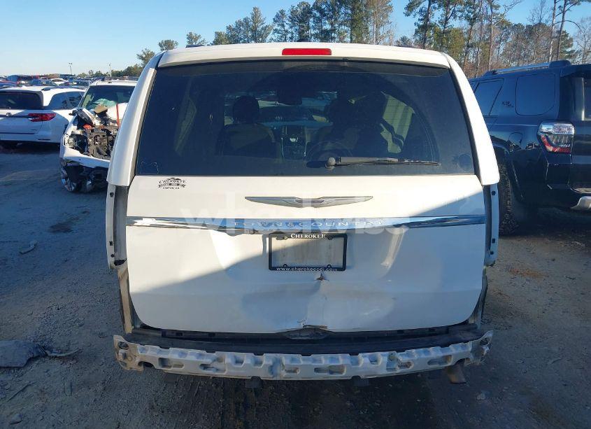 Photo 6 of 2014 Chrysler Town & COUNTRY TOURING (VIN 2C4RC1BG1ER338793)