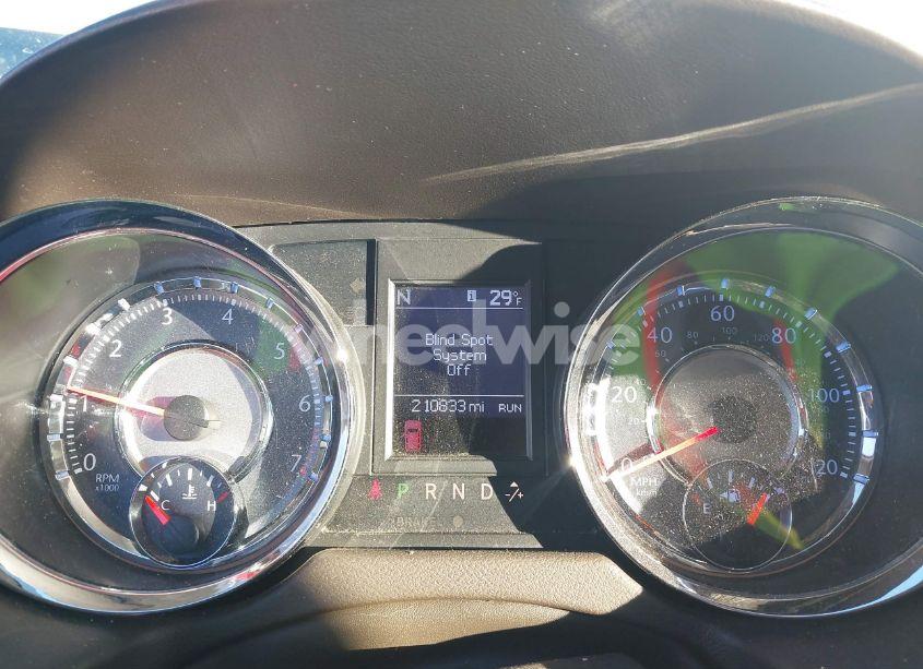 Photo 7 of 2014 Chrysler Town & COUNTRY TOURING (VIN 2C4RC1BG1ER338793)