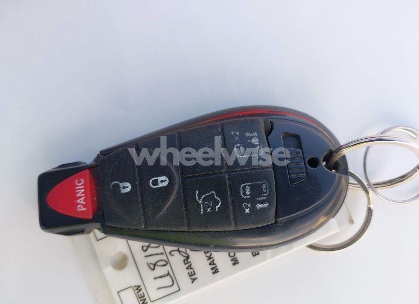 Photo 11 of 2014 Chrysler Town & COUNTRY TOURING (VIN 2C4RC1BG1ER372524)