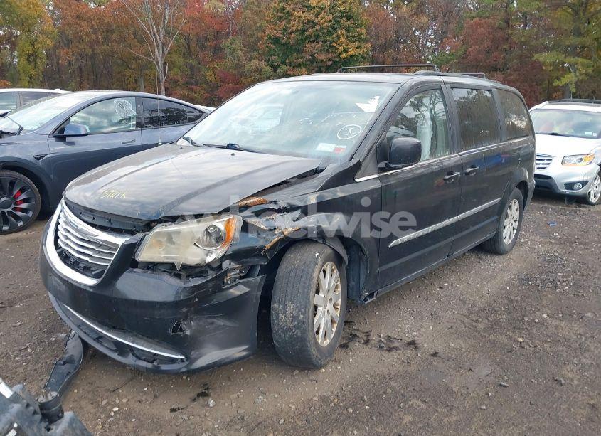 Photo 2 of 2014 Chrysler Town & COUNTRY TOURING (VIN 2C4RC1BG1ER398699)