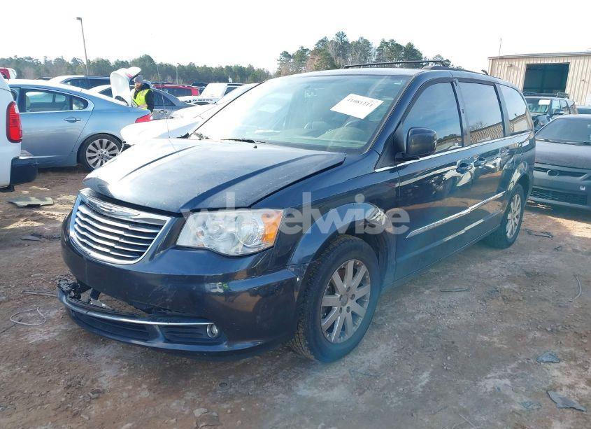 Photo 2 of 2014 Chrysler Town & COUNTRY TOURING (VIN 2C4RC1BG1ER418725)