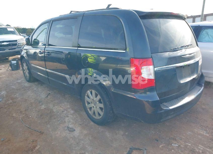 Photo 3 of 2014 Chrysler Town & COUNTRY TOURING (VIN 2C4RC1BG1ER418725)