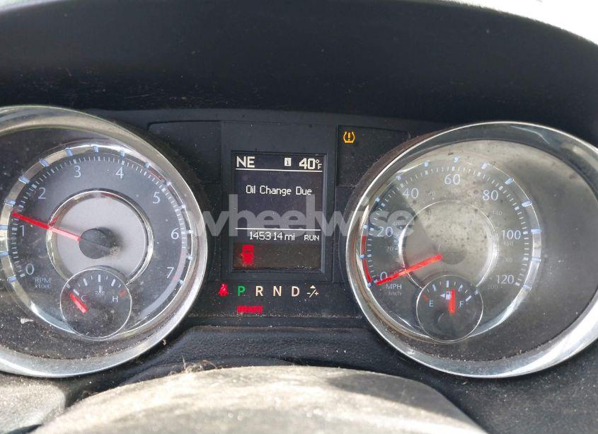 Photo 7 of 2014 Chrysler Town & COUNTRY TOURING (VIN 2C4RC1BG1ER418725)