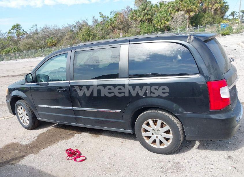 Photo 14 of 2014 Chrysler Town & COUNTRY TOURING (VIN 2C4RC1BG1ER435461)