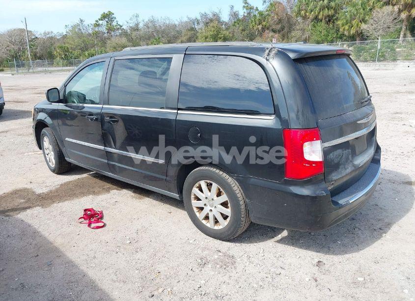 Photo 3 of 2014 Chrysler Town & COUNTRY TOURING (VIN 2C4RC1BG1ER435461)