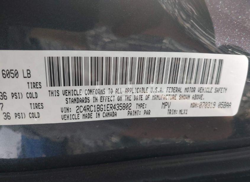 Photo 9 of 2014 Chrysler Town & COUNTRY TOURING (VIN 2C4RC1BG1ER435802)