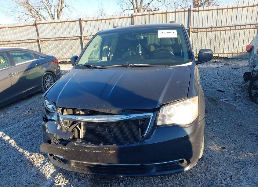 Photo 12 of 2014 Chrysler Town & COUNTRY TOURING (VIN 2C4RC1BG1ER445102)