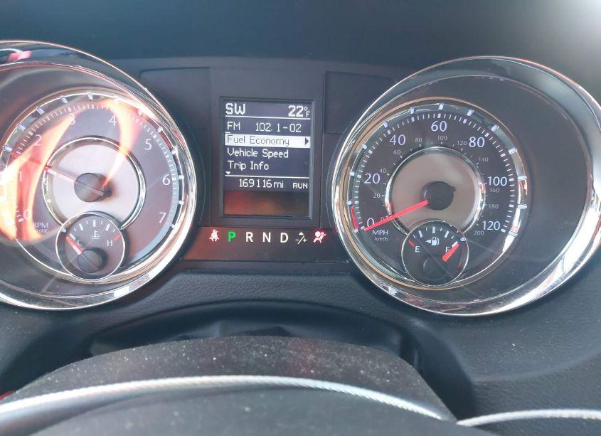 Photo 7 of 2014 Chrysler Town & COUNTRY TOURING (VIN 2C4RC1BG1ER445102)