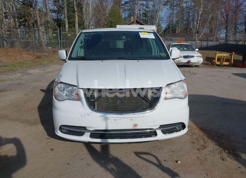 Photo 12 of 2015 Chrysler Town & COUNTRY TOURING (VIN 2C4RC1BG1FR545296)