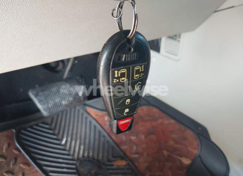 Photo 11 of 2015 Chrysler Town & COUNTRY TOURING (VIN 2C4RC1BG1FR595728)