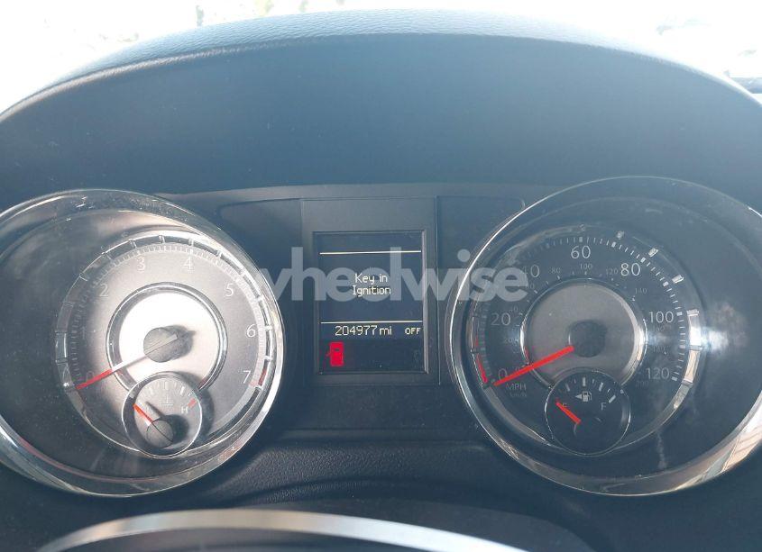 Photo 7 of 2015 Chrysler Town & COUNTRY TOURING (VIN 2C4RC1BG1FR595728)