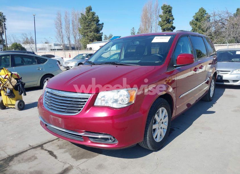 Photo 2 of 2015 Chrysler Town & COUNTRY TOURING (VIN 2C4RC1BG1FR617369)