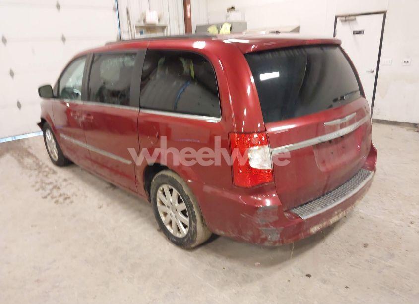 Photo 3 of 2015 Chrysler Town & COUNTRY TOURING (VIN 2C4RC1BG1FR618568)