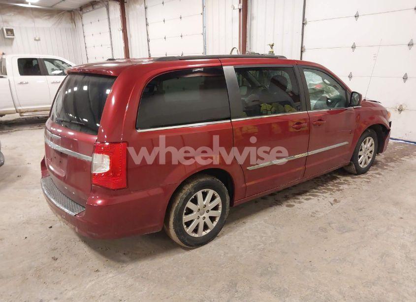 Photo 4 of 2015 Chrysler Town & COUNTRY TOURING (VIN 2C4RC1BG1FR618568)