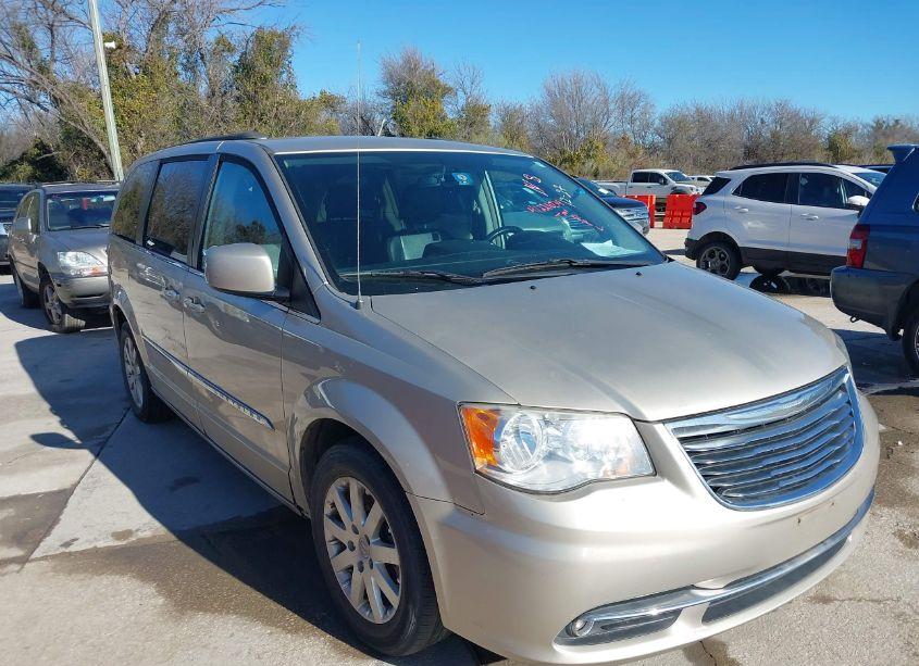 2015 Chrysler Town & COUNTRY TOURING (VIN 2C4RC1BG1FR661274) main photo