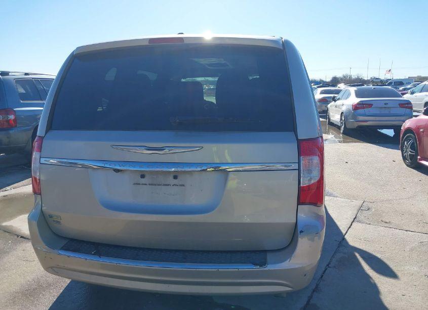 Photo 16 of 2015 Chrysler Town & COUNTRY TOURING (VIN 2C4RC1BG1FR661274)