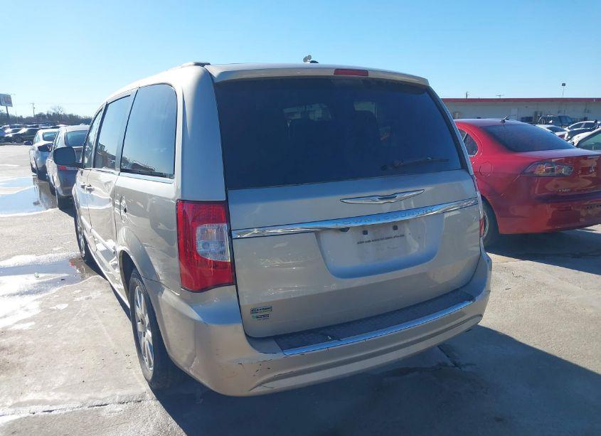 Photo 3 of 2015 Chrysler Town & COUNTRY TOURING (VIN 2C4RC1BG1FR661274)