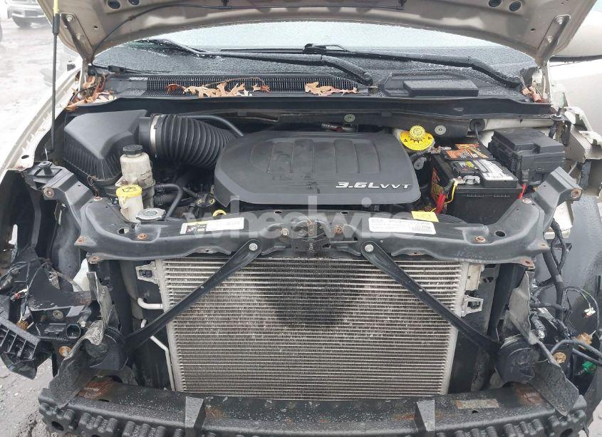 Photo 10 of 2015 Chrysler Town & COUNTRY TOURING (VIN 2C4RC1BG1FR698941)