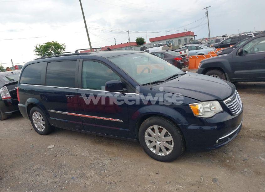 Photo 13 of 2015 Chrysler Town & COUNTRY TOURING (VIN 2C4RC1BG1FR708254)