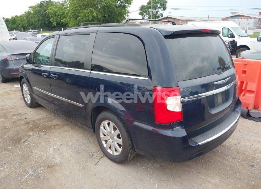 Photo 3 of 2015 Chrysler Town & COUNTRY TOURING (VIN 2C4RC1BG1FR708254)