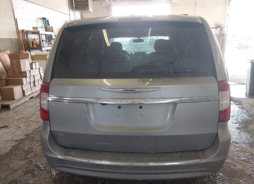 Photo 16 of 2016 Chrysler Town & COUNTRY TOURING (VIN 2C4RC1BG1GR148835)