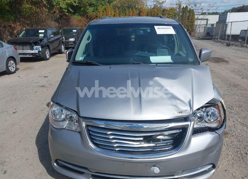 Photo 12 of 2016 Chrysler Town & COUNTRY TOURING (VIN 2C4RC1BG1GR156868)