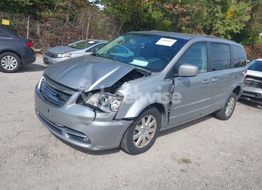 Photo 2 of 2016 Chrysler Town & COUNTRY TOURING (VIN 2C4RC1BG1GR156868)