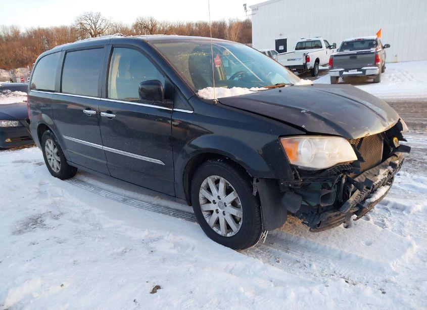 2016 Chrysler Town & COUNTRY TOURING (VIN 2C4RC1BG1GR158328) main photo