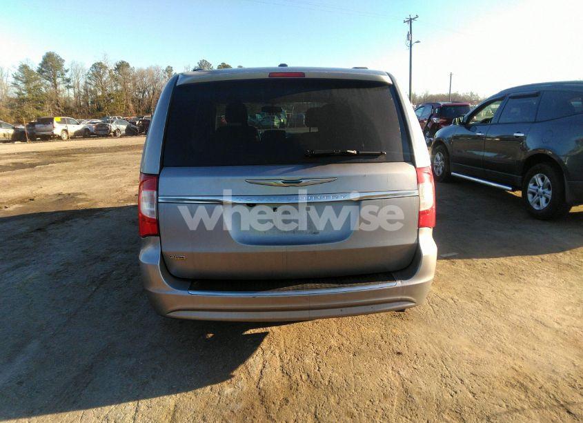 Photo 16 of 2016 Chrysler Town & COUNTRY TOURING (VIN 2C4RC1BG1GR185691)