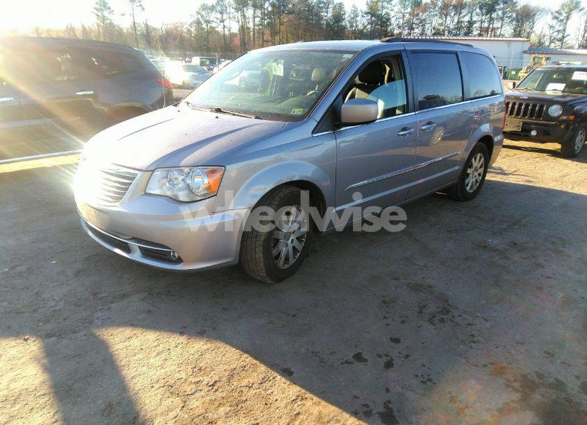 Photo 2 of 2016 Chrysler Town & COUNTRY TOURING (VIN 2C4RC1BG1GR185691)