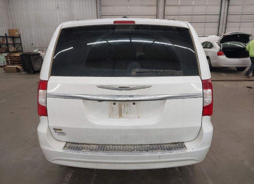 Photo 17 of 2016 Chrysler Town & COUNTRY TOURING (VIN 2C4RC1BG1GR186372)