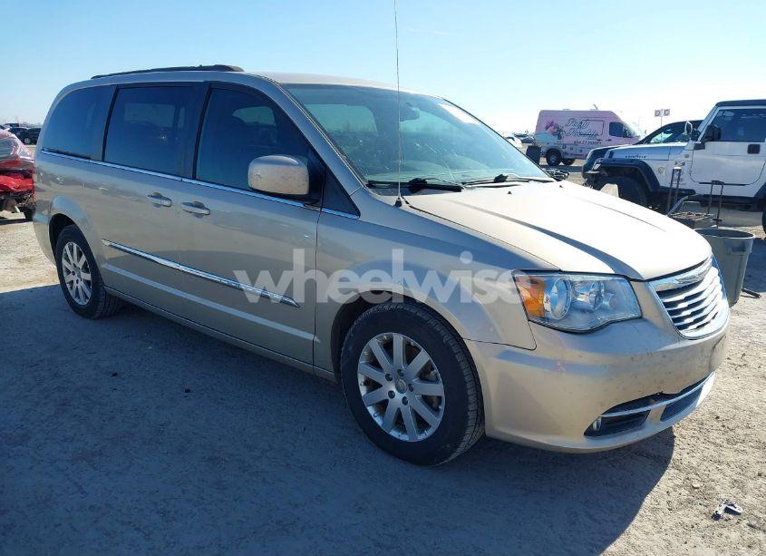 2016 Chrysler Town & COUNTRY TOURING (VIN 2C4RC1BG1GR197727) main photo