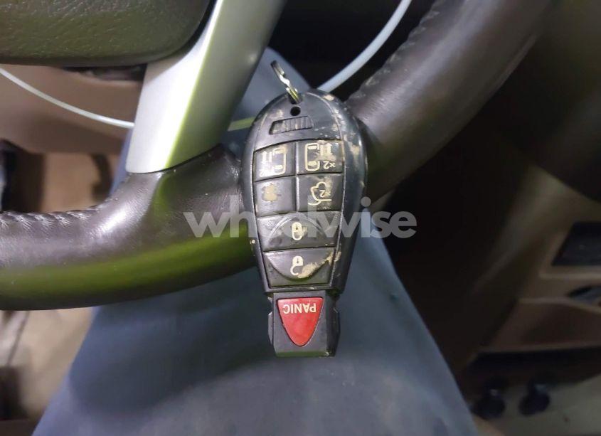 Photo 11 of 2016 Chrysler Town & COUNTRY TOURING (VIN 2C4RC1BG1GR205311)