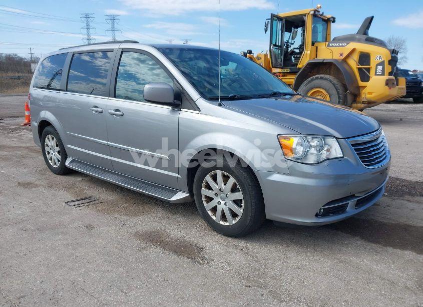 2016 Chrysler Town & COUNTRY TOURING (VIN 2C4RC1BG1GR206426) main photo