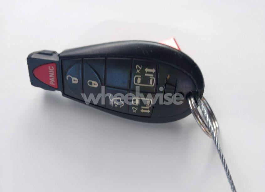 Photo 11 of 2016 Chrysler Town & COUNTRY TOURING (VIN 2C4RC1BG1GR206426)