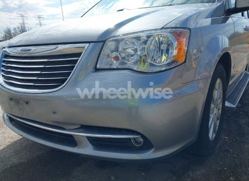 Photo 17 of 2016 Chrysler Town & COUNTRY TOURING (VIN 2C4RC1BG1GR206426)