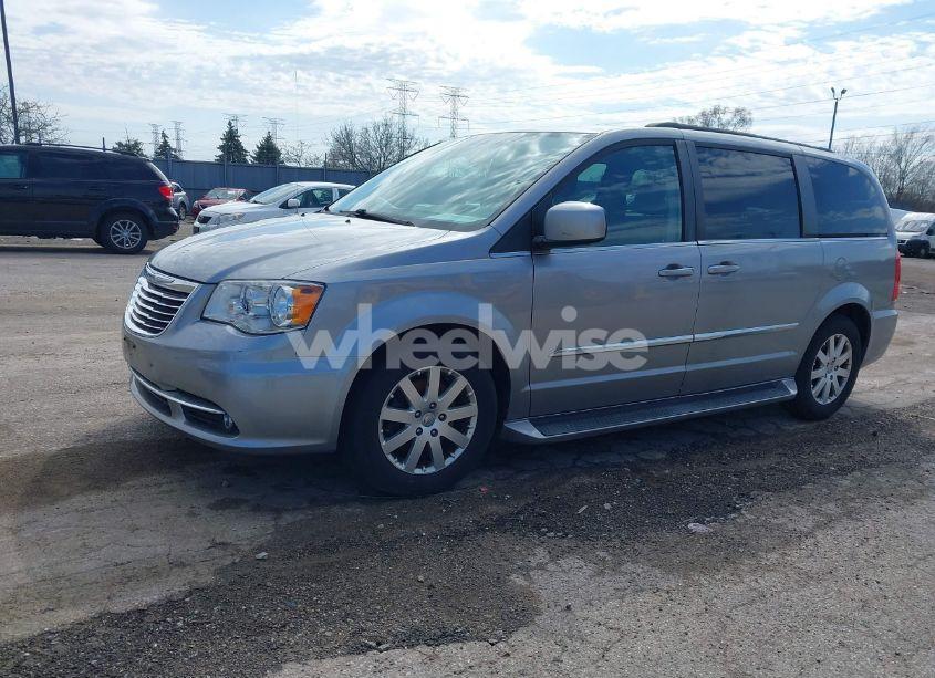 Photo 2 of 2016 Chrysler Town & COUNTRY TOURING (VIN 2C4RC1BG1GR206426)