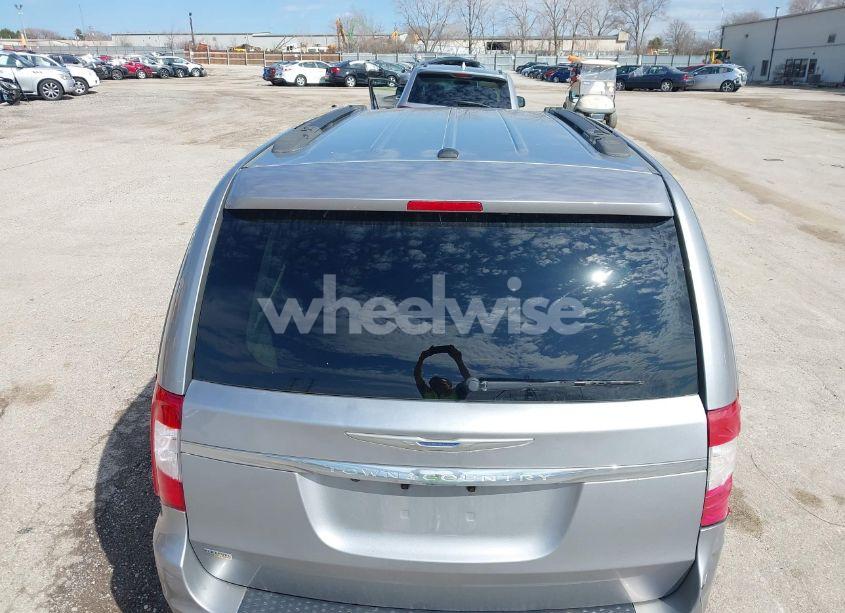 Photo 21 of 2016 Chrysler Town & COUNTRY TOURING (VIN 2C4RC1BG1GR206426)