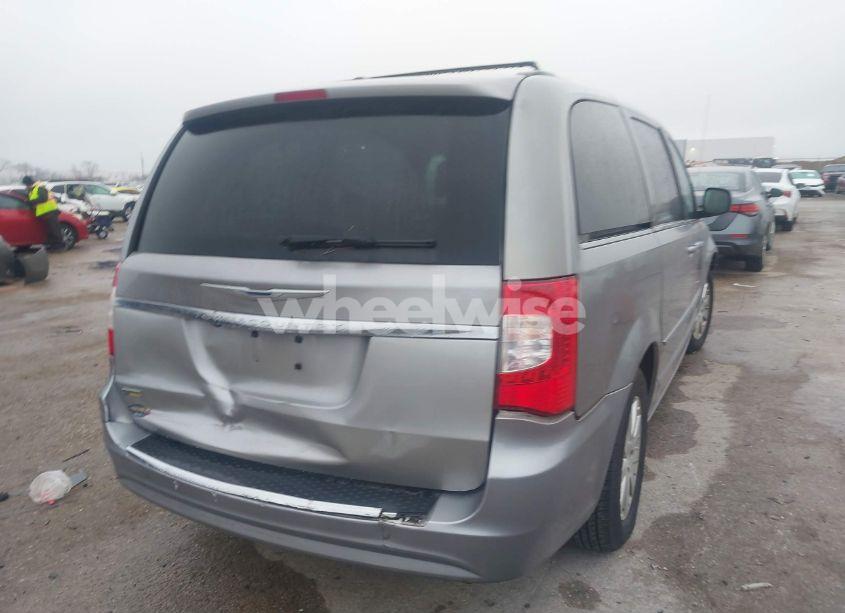 Photo 4 of 2016 Chrysler Town & COUNTRY TOURING (VIN 2C4RC1BG1GR213022)